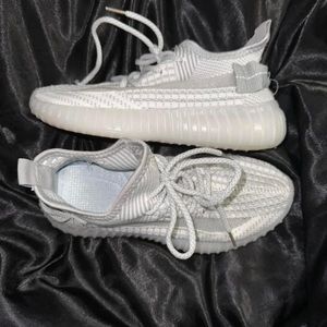 2 pairs of shoes women’s grey white and pink